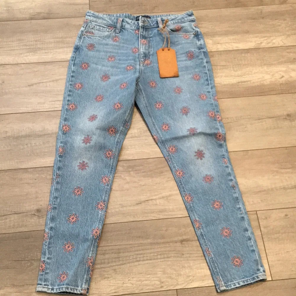 New* Stylers Embroidered Jeans
